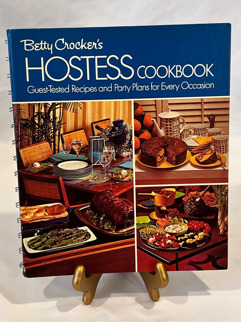 Vintage 1972 Betty Crocker Hostess Cookbook Spiral Bound Retro Entertaining